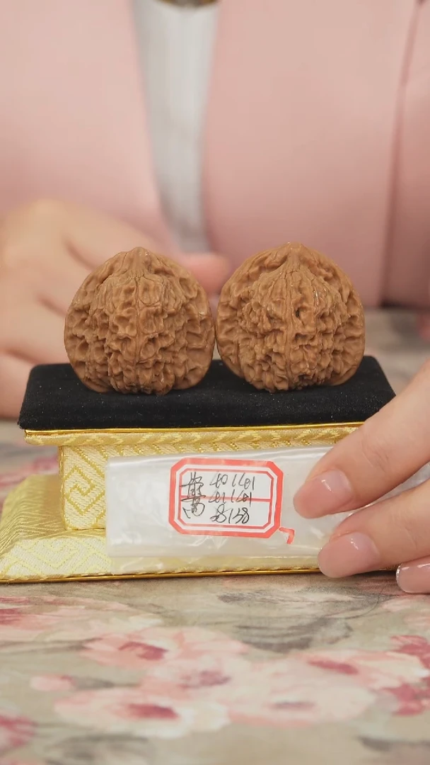 把件文玩核桃赵喜满南将石微修