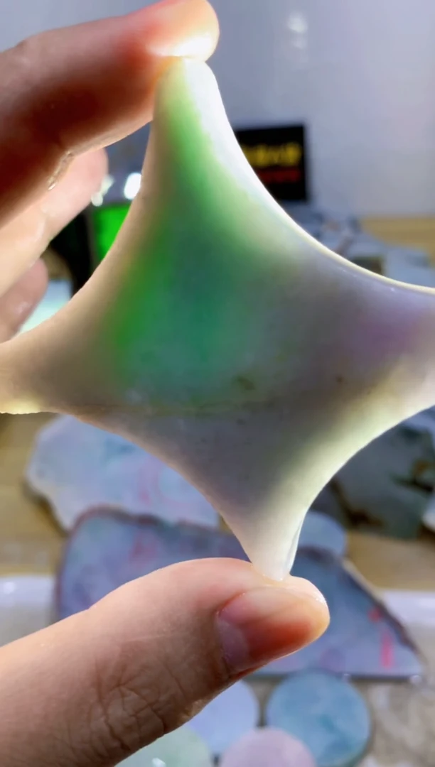 翡翠裸石0蒙0翡翠珠宝390