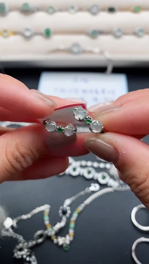 银S925镶嵌戒指翡翠3333333+3