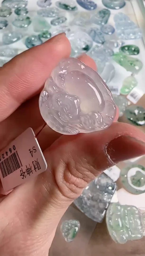 【闪购商品】翡翠吊坠(不含链)未镶嵌··