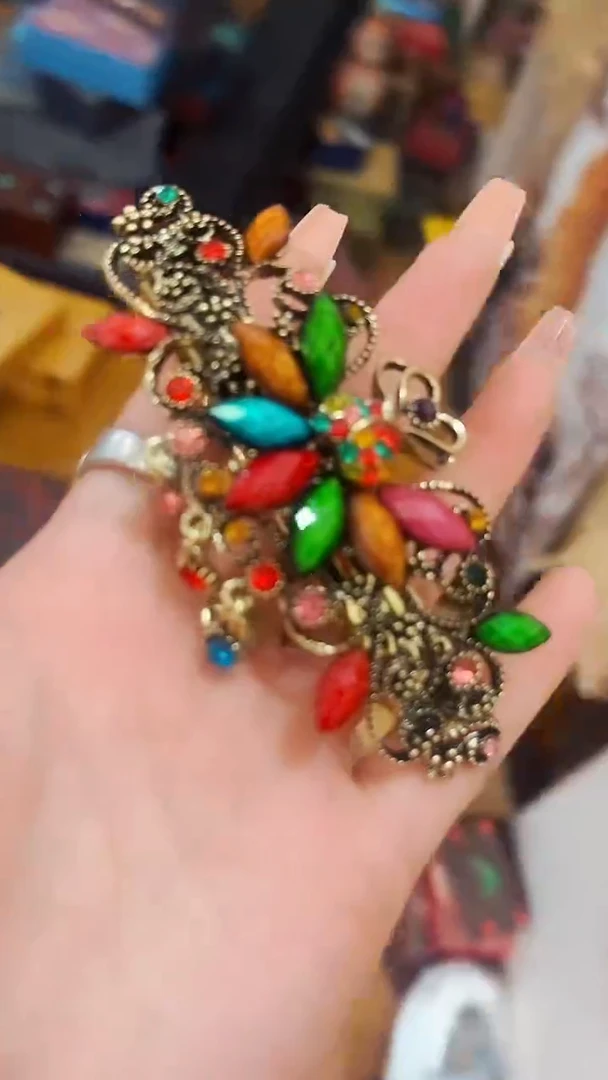 蝴蝶夹老板娘主播推荐推荐