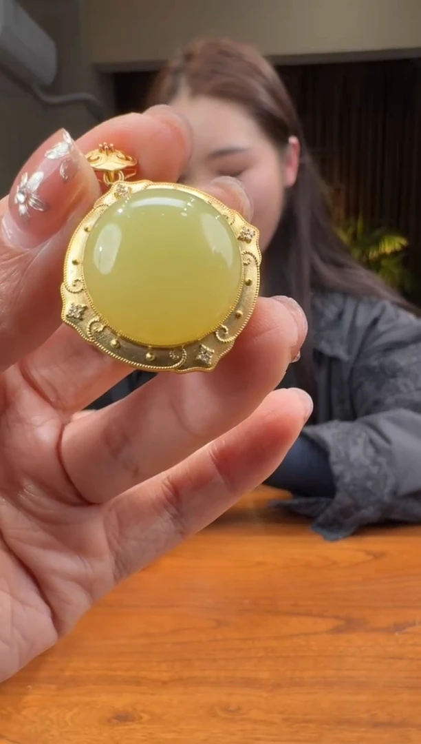 【闪购商品】和田玉16218K金镶嵌1.22冰冰