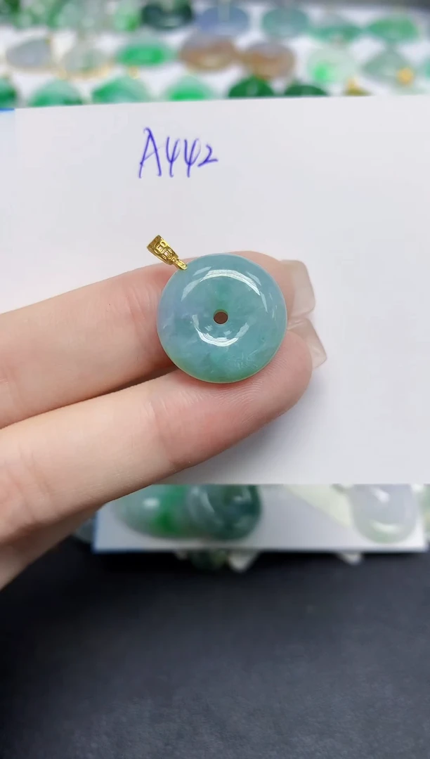颈饰未镶嵌翡翠天然缅甸翡翠A货翡翠百元以上9元证书费自理
