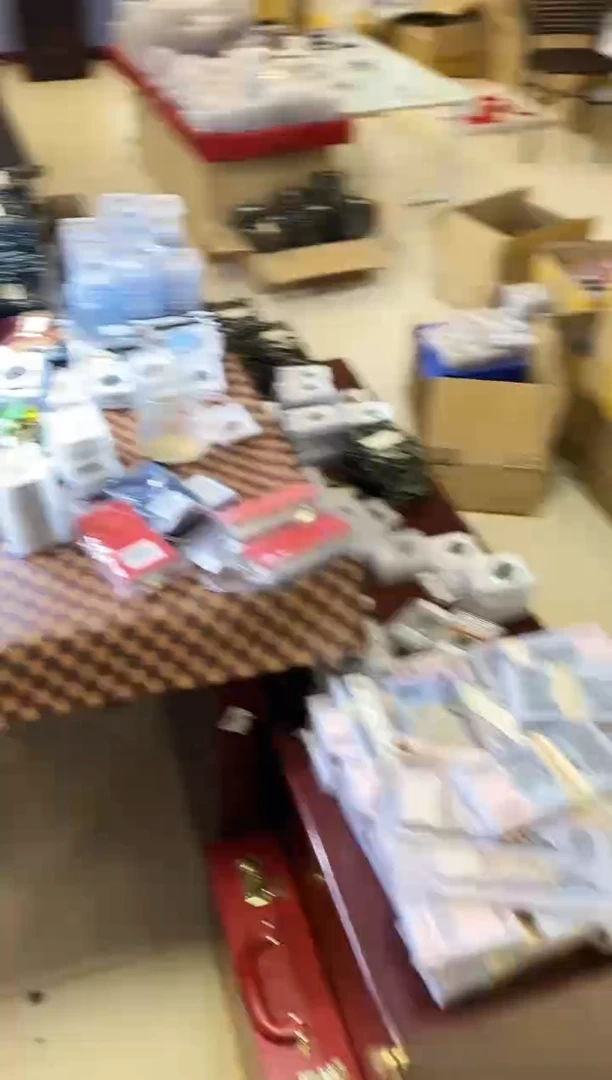 铜熟*A145光绪通宝机制币AU50一枚(斐龍)