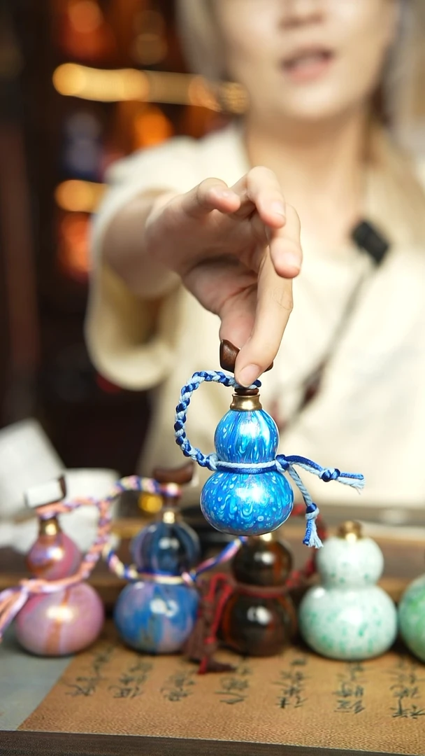 67号漂漆30ml开口小葫芦