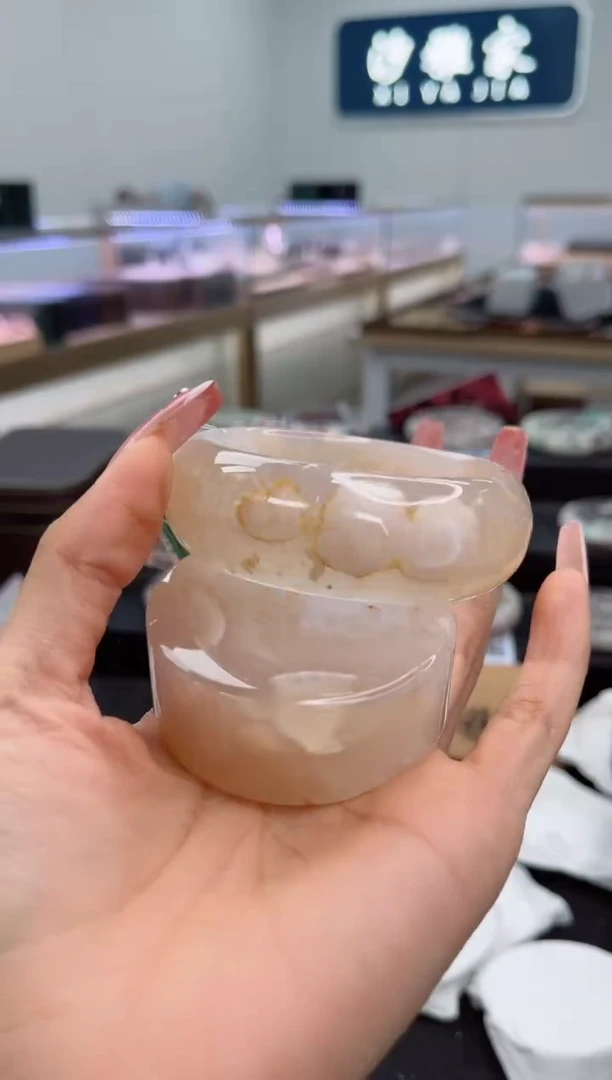 石英质玉手镯未镶嵌57圈口（赠品镯心）3674120