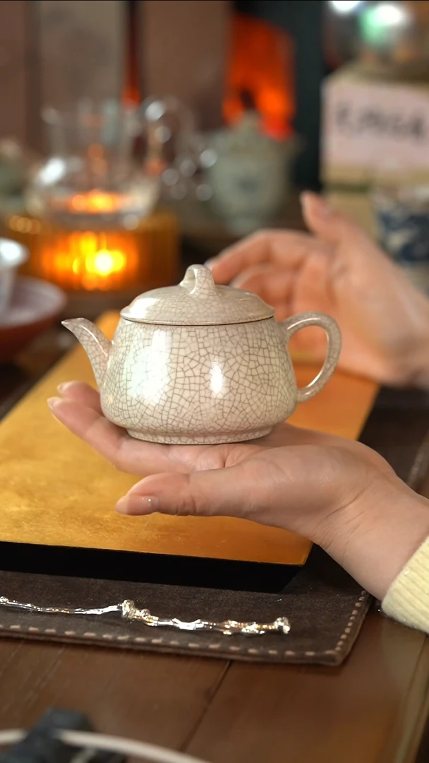 【闪购商品】霖松堂-白陶草木灰-融乐壶