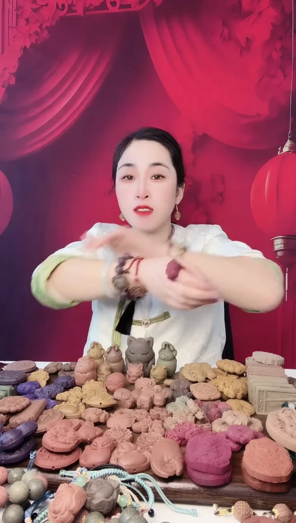 【闪购商品】泥塑1.5荷摇＋绿野＋安心锁骨链