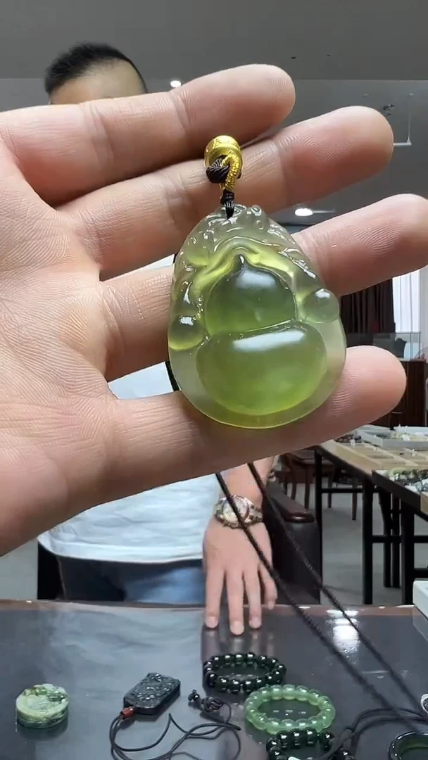 未镶嵌蛇纹石玉挂件葫芦-多样性发货其中发一