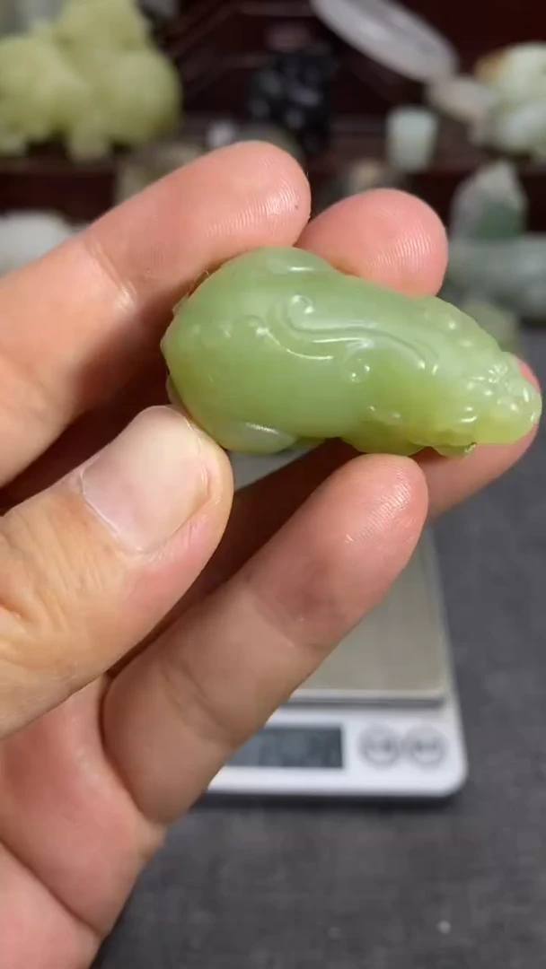 颈饰未镶嵌和田玉青黄貔貅