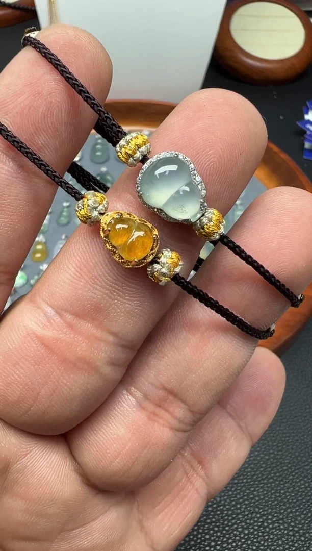 颈饰银S925镶嵌翡翠?**?(63号链接)纯天然A货缅甸翡翠葫芦手链