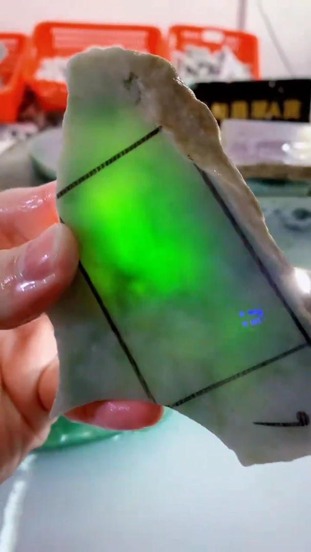 颈饰未镶嵌翡翠缅甸A货翡翠167