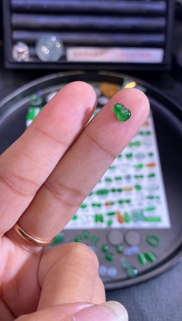 未镶嵌挂件翡翠葫芦