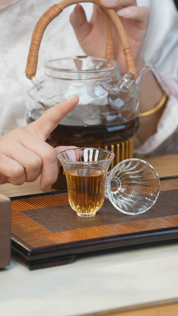 两只高硼硅主人杯洛神杯