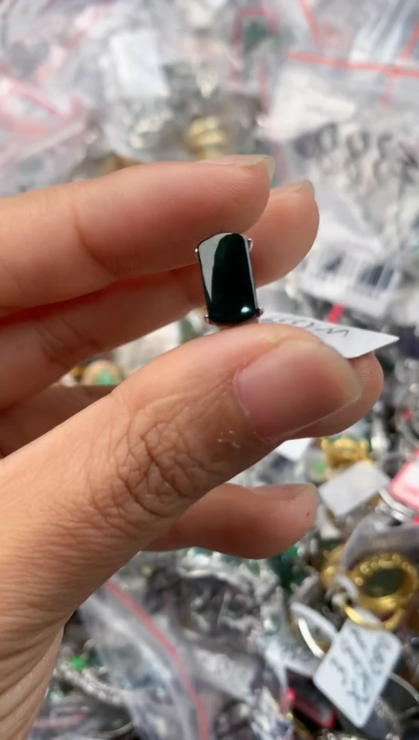 银S925镶嵌戒指翡翠1111----5