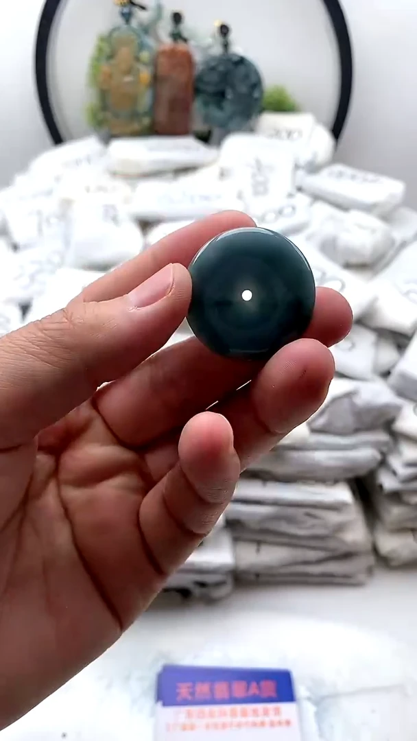 【闪购商品】翡翠颈饰未镶嵌扣子【品质一般介意慎拍】