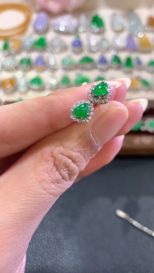 18K金镶嵌翡翠耳饰z45