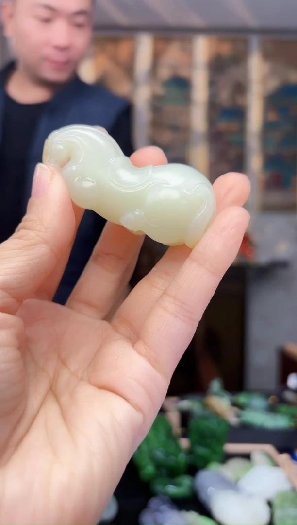 【闪购商品】和田玉颈饰未镶嵌拍一发一