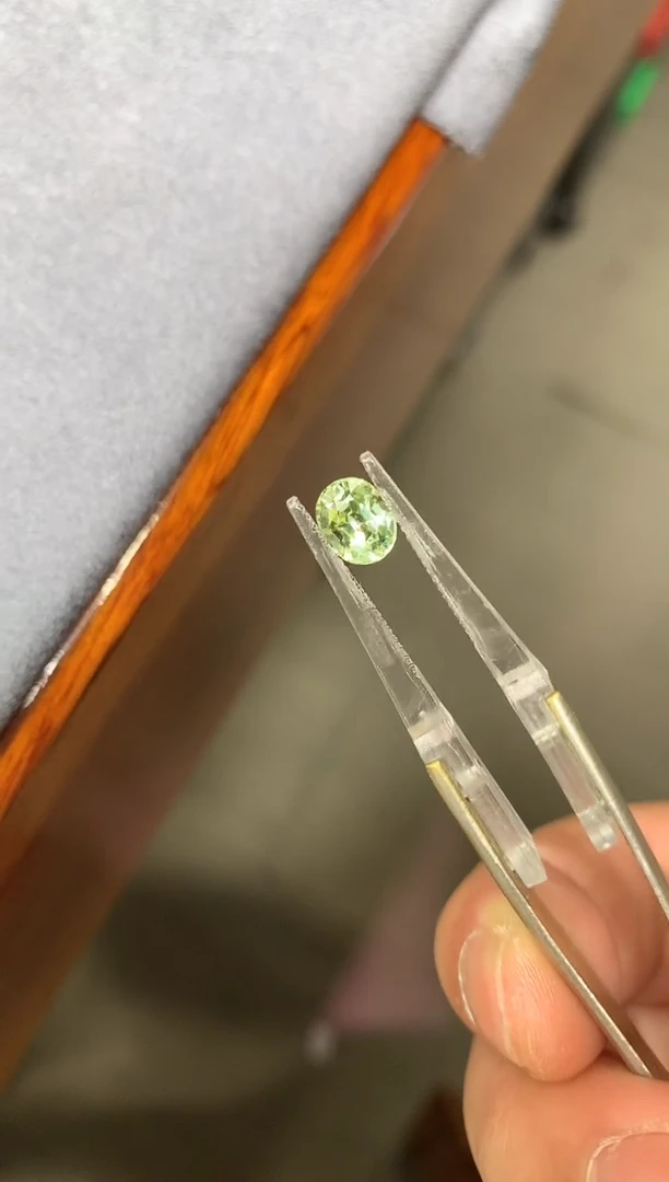 未镶嵌裸石碧玺1.36ct 31