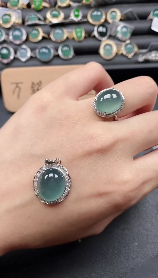 翡翠戒指银S925镶嵌51511