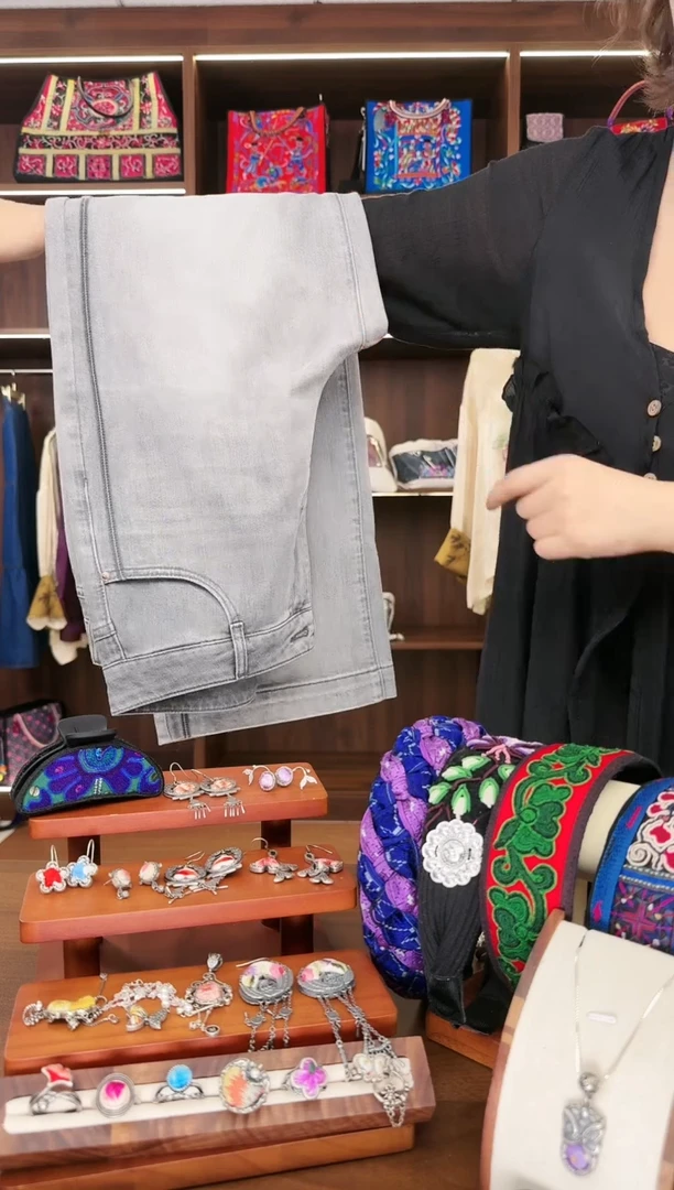 织绣A30蚩梦苗族古绣