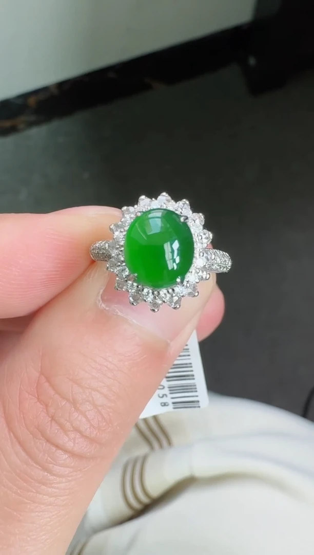 【闪购商品】翡翠戒指18K金镶嵌寄售回流，不退不换