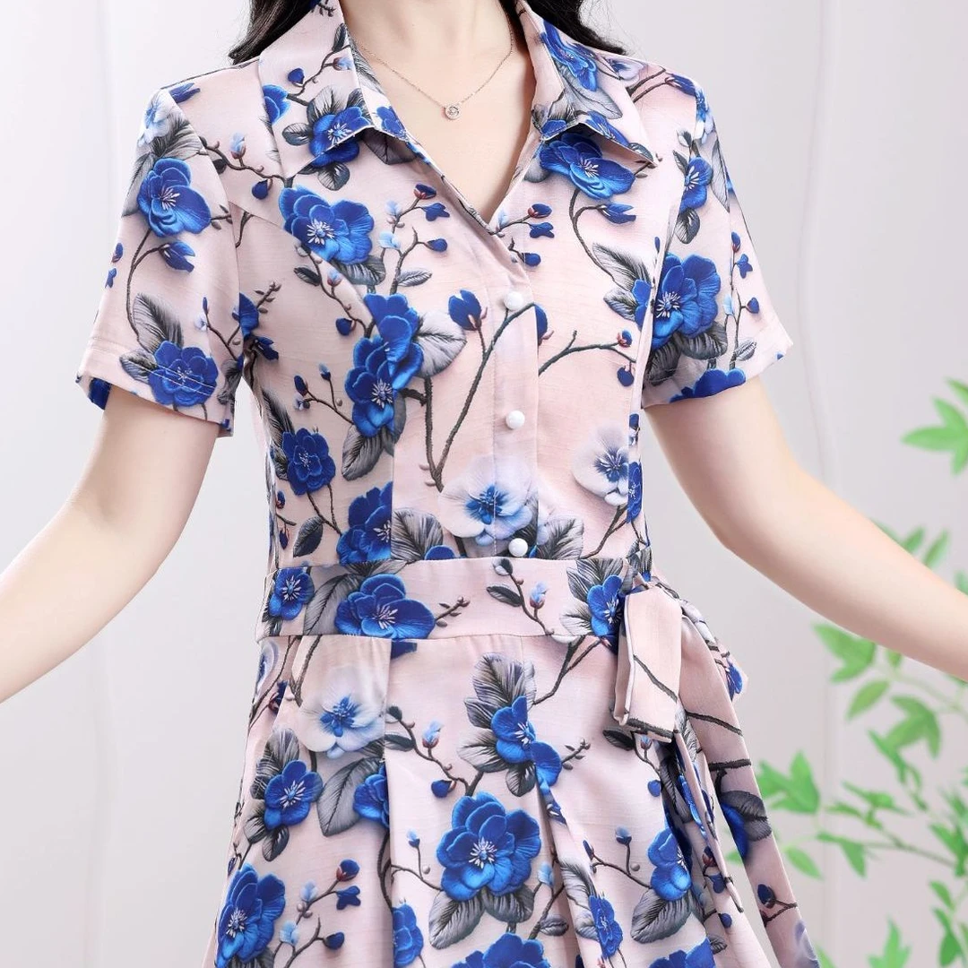 V领印花连衣裙显瘦气质大摆裙收腰中长款修身裙子大码碎花