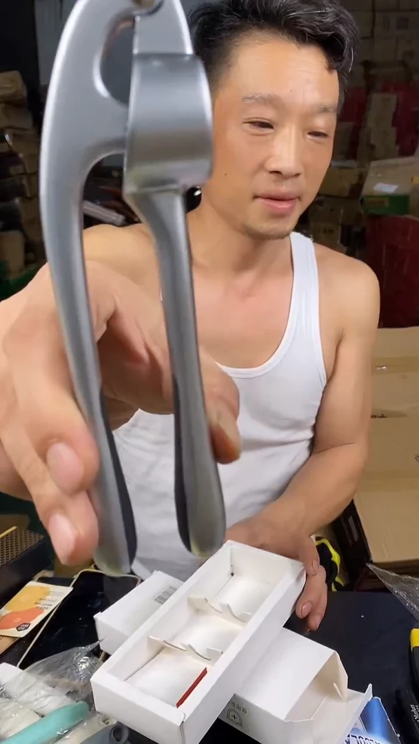 食品级塑料1锌合金 压蒜器