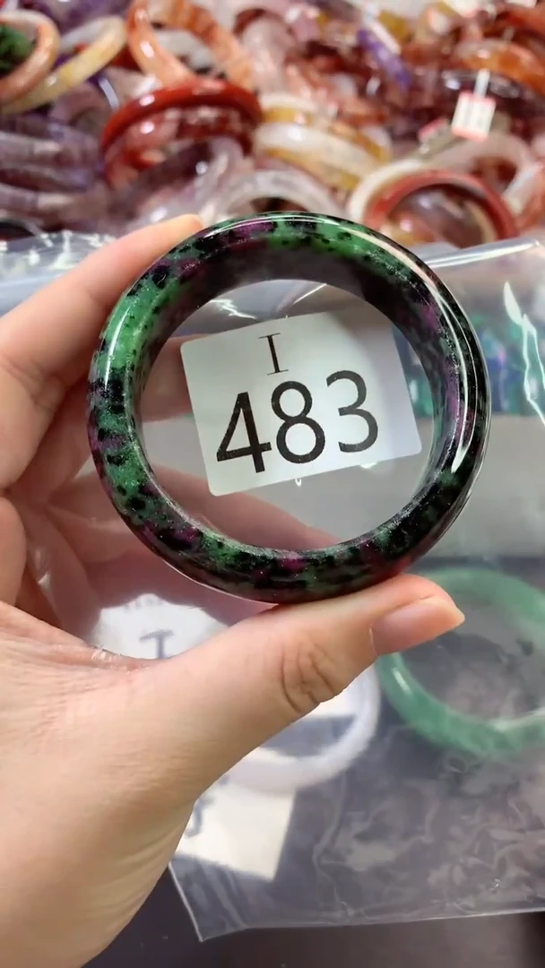 水晶手镯未镶嵌I483-52