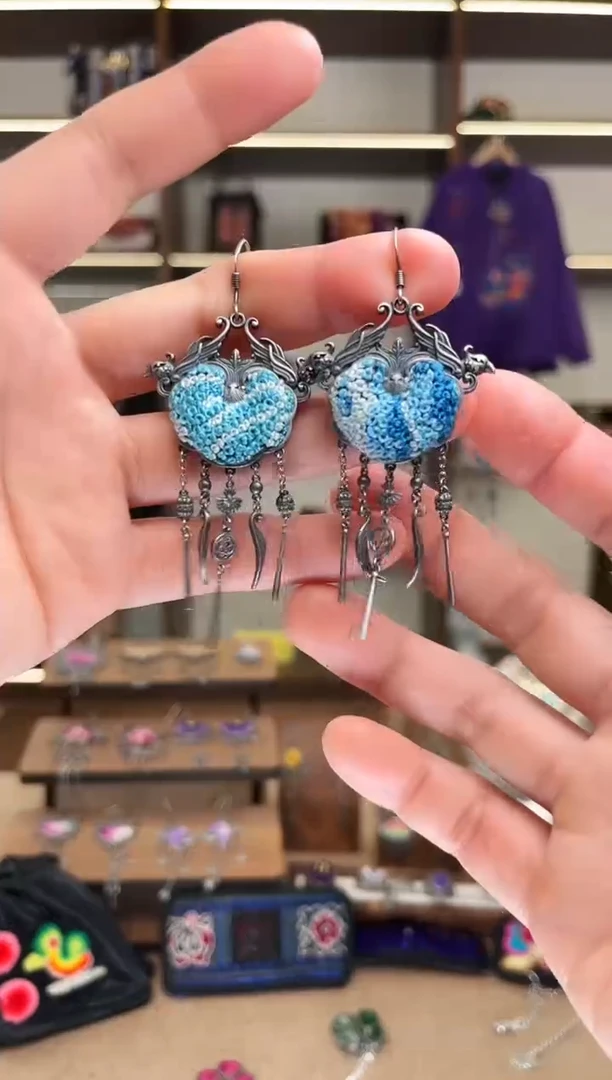 织绣1889黔东南苗族刺绣