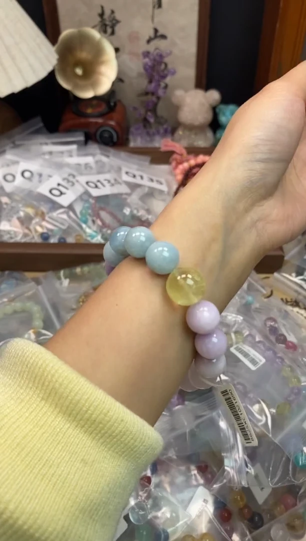 未镶嵌手链海蓝宝石136