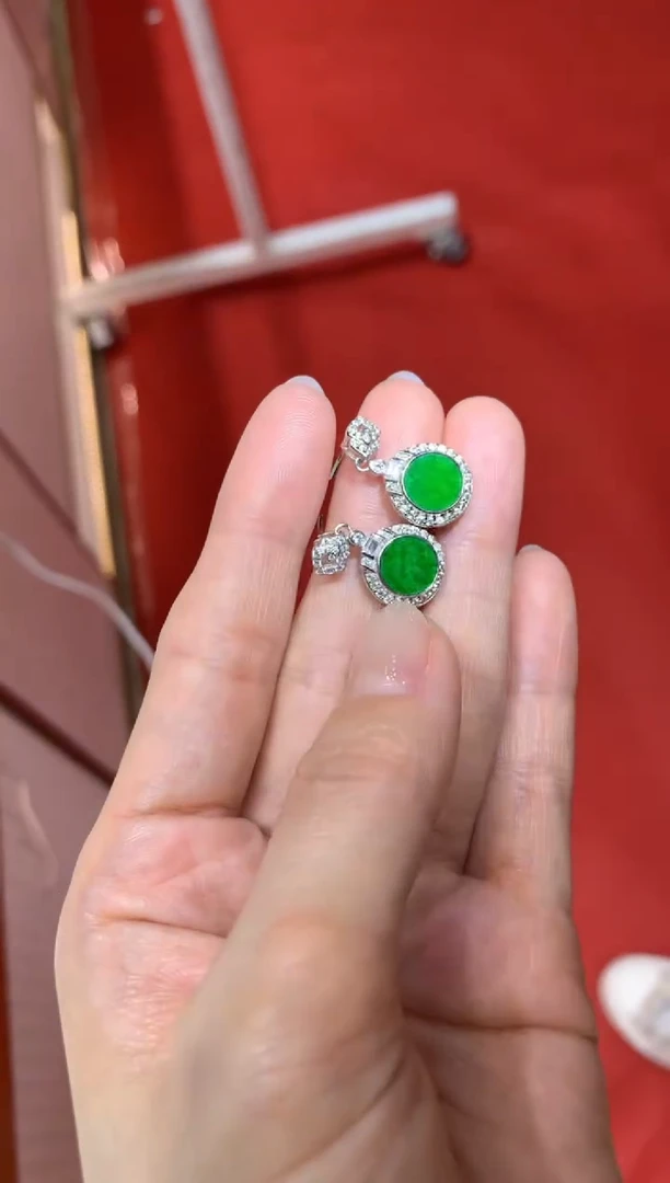 【闪购商品】翡翠耳饰银S925镶嵌|不退不换