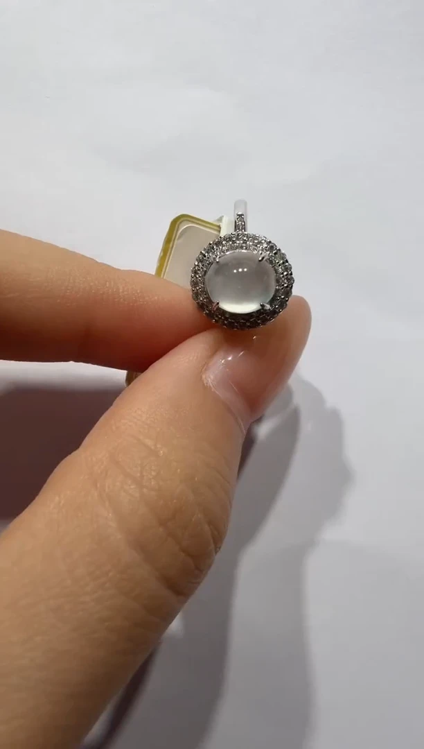 银S925镶嵌戒指翡翠925银镶缅甸A货翡翠戒指