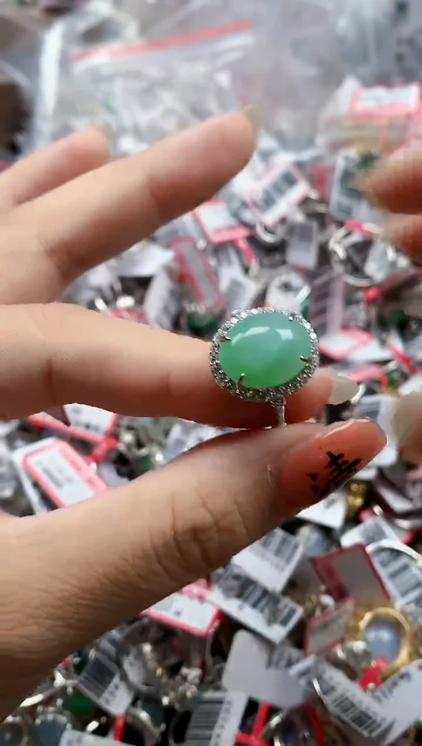 银S925镶嵌戒指翡翠天然A货缅甸翡翠