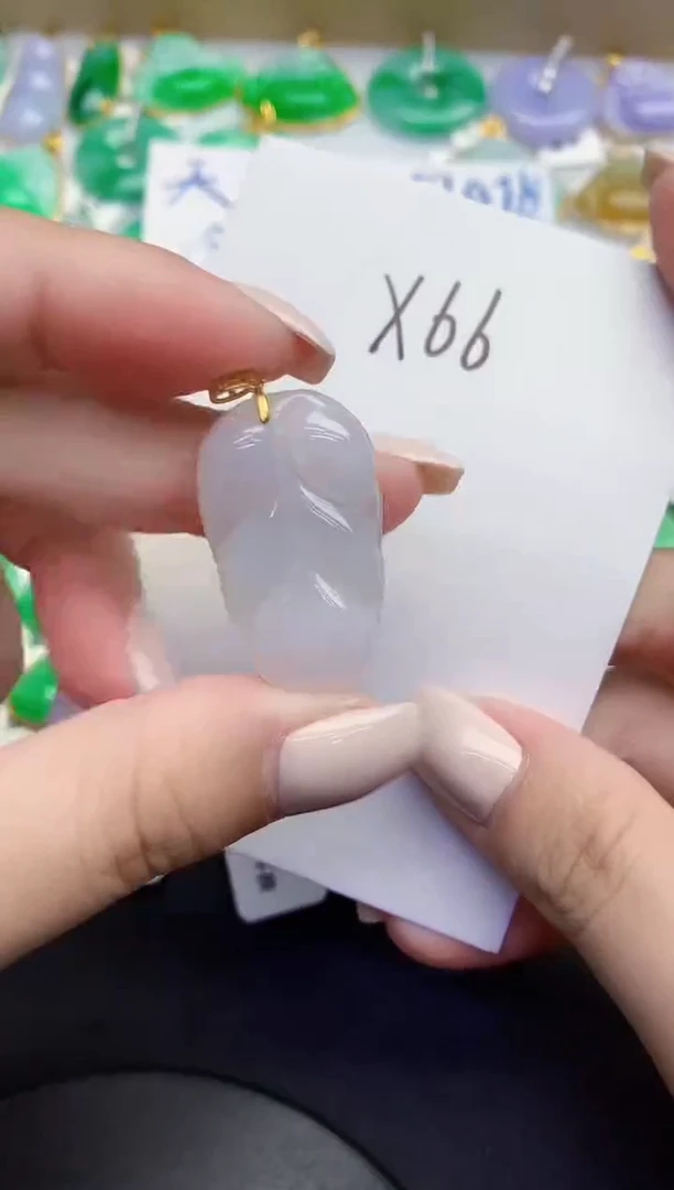 颈饰未镶嵌翡翠缅甸天然翡翠A货