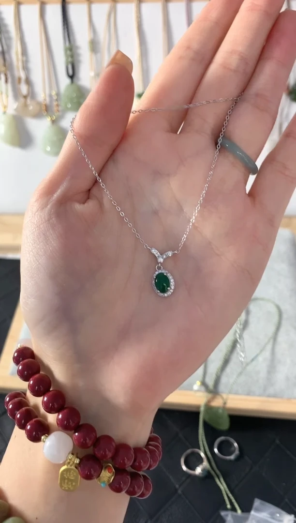 【闪购商品】翡翠颈饰银S925镶嵌吊坠4