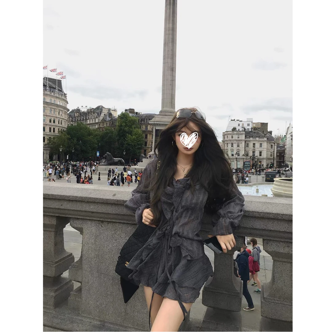 微醺朗姆 微透格纹条纹荷叶边V领衬衫蛋糕裙半身裙两件套装D603