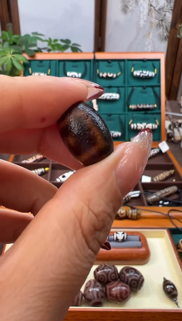 合金颈饰玛瑙/玉髓（覆膜）21.(随机发货微瑕)