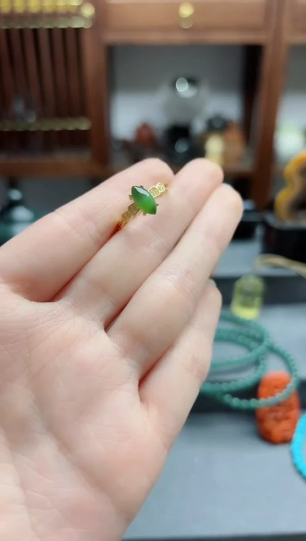 【闪购商品】和田玉戒指银S925镶嵌猫眼碧玉戒指 QC