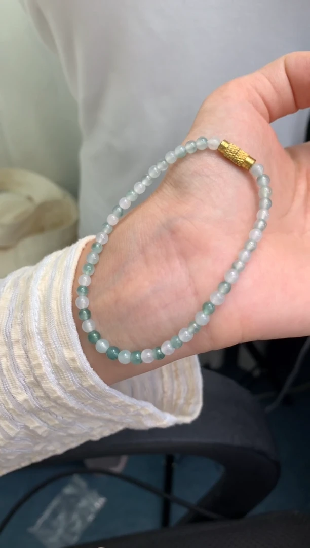 未镶嵌定制翡翠48小时鉴赏期 退货不扣服务费