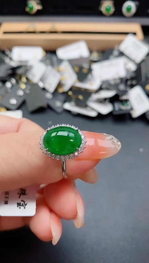银S925镶嵌戒指翡翠1