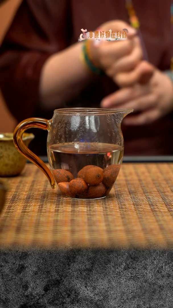 茶壶紫砂紫砂 宜兴紫砂 GFY 松木净水珠