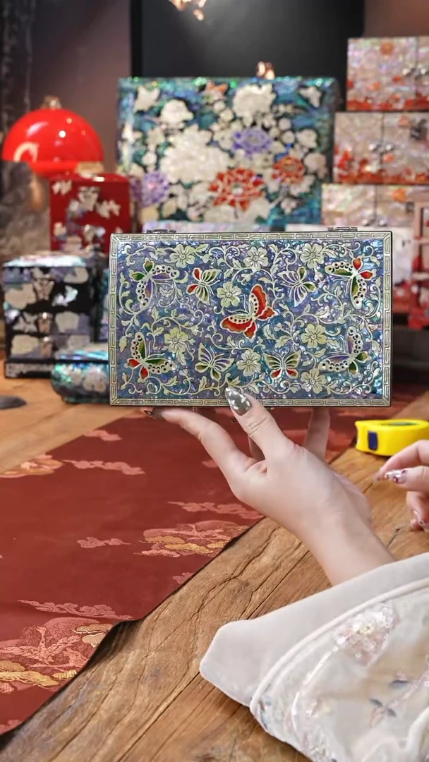 【闪购商品】瓷片豆包儿推荐螺钿摆件