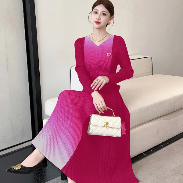 【文文家】SK220&SK221三宅褶皱轻奢女装#V领龙鳞褶渐变色连衣裙