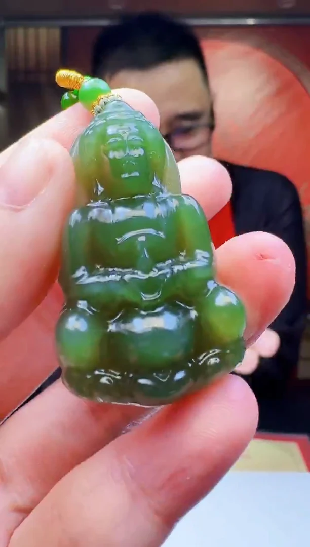 定制和田玉玉雕臻品馆天然和田玉（拍一发一）