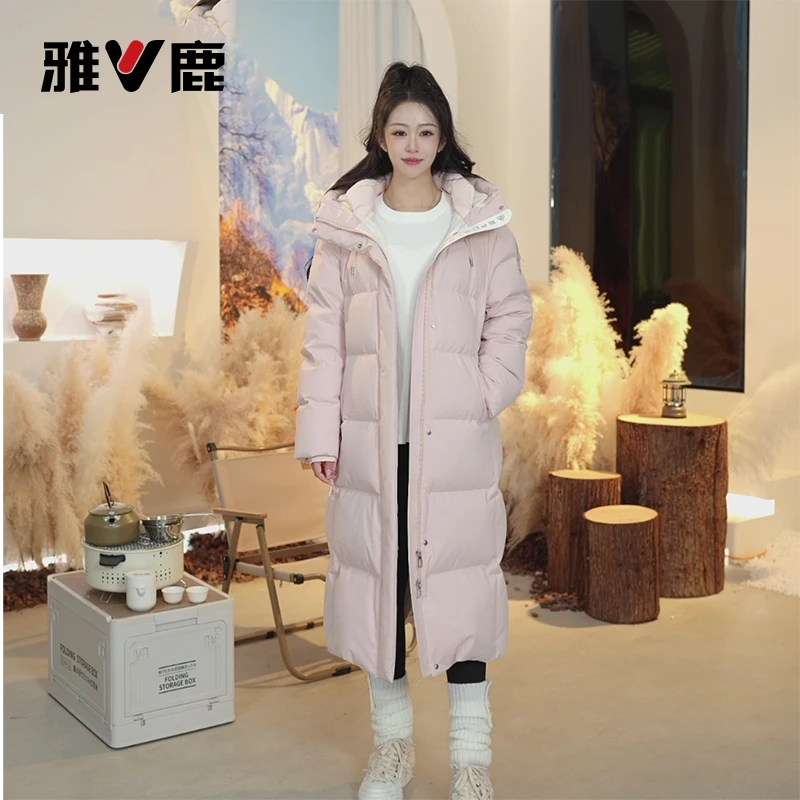 【90白鸭绒】雅鹿中长款羽绒服女粉色连帽冬季正品显瘦羽绒外套过膝