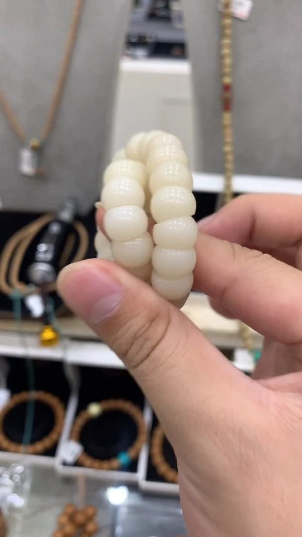 手串猴头核桃断*离猴头星大肠手串