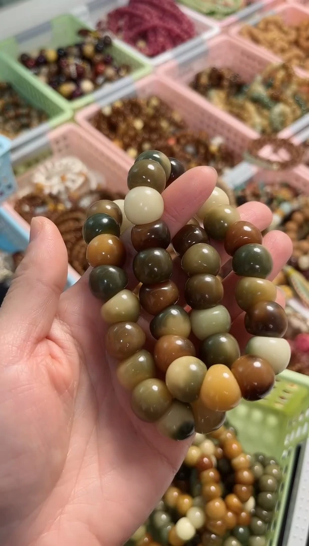 【闪购商品】菩提根/象牙果手串蒜瓣大肠 16