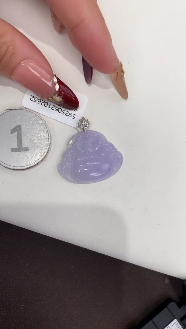 颈饰18K金镶嵌翡翠天然缅甸a货翡翠