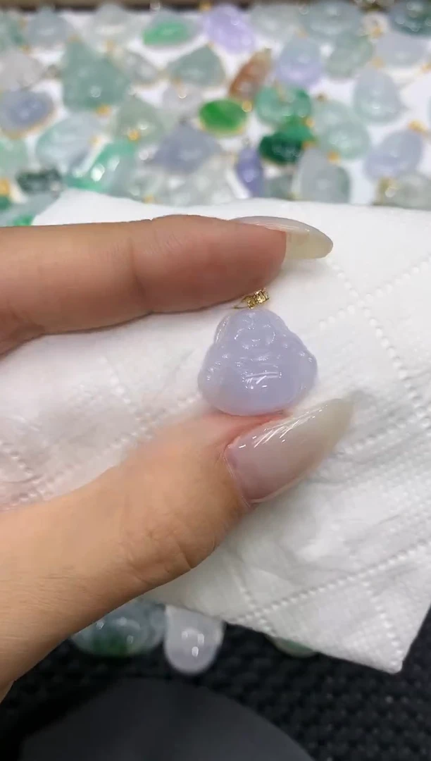 颈饰18K金镶嵌翡翠111111111111